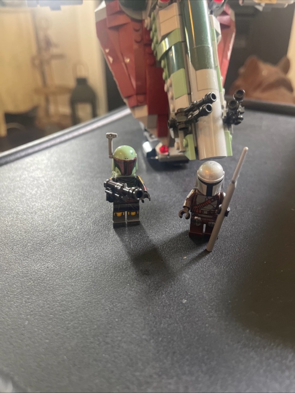 LEGO Star Wars: Boba Fett's Starship (75312) - Picture 10 of 11